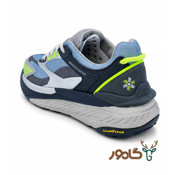 Skechers-Monster8 Skechers-Monster
